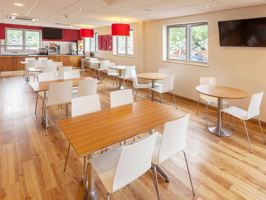 Travelodge Bracknell Central Restaurant billede
